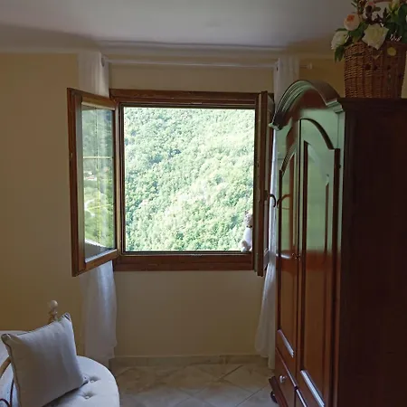 Ferienhaus U Spigu Nonna Annetta Nasino